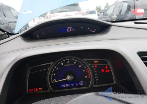 2008 Honda Civic Lx z USA, uszkodzony, nr VIN 1HGFA165X8L113837